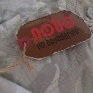 Ladies nwtags camfalauge Squrt